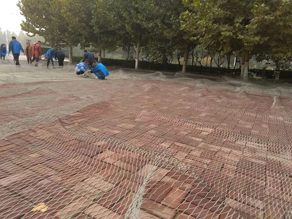 公路護欄網,框架護欄網,刀片刺繩護欄,防眩網,鋼板網護欄,黃金護欄